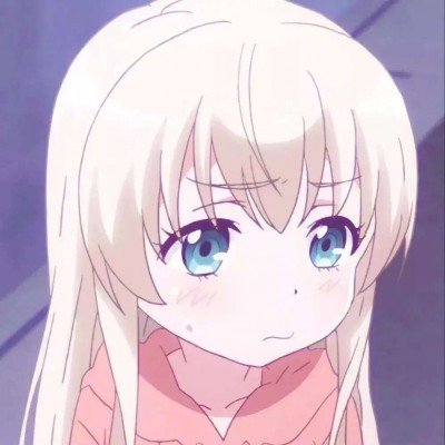 女子下扶梯突发疾病摔倒众人相救